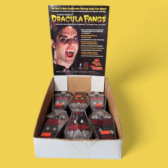 Dracula Fangs Sexy Bites Teeth + Display Box 6 Pair Prosthetic Halloween Cosplay - Picture 1 of 11